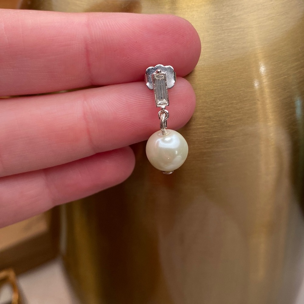 diamond and pearl drop earrings